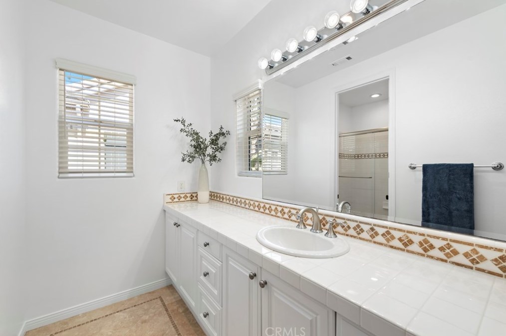 21323 Andalucia Ln, Huntington Beach CA  92648-5745 exterior