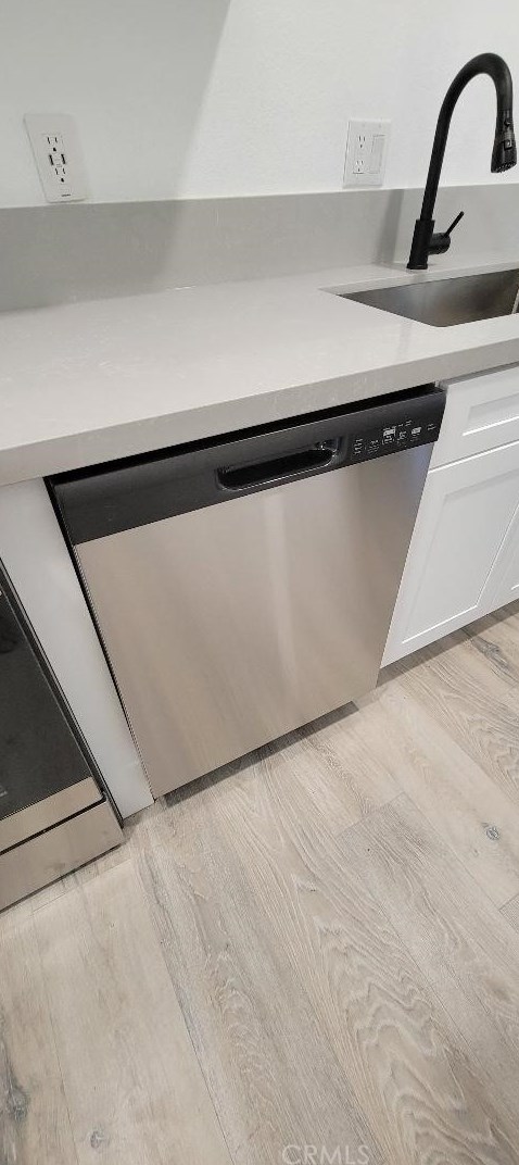 9864 Continental Dr, Huntington Beach CA  92646-4241 exterior