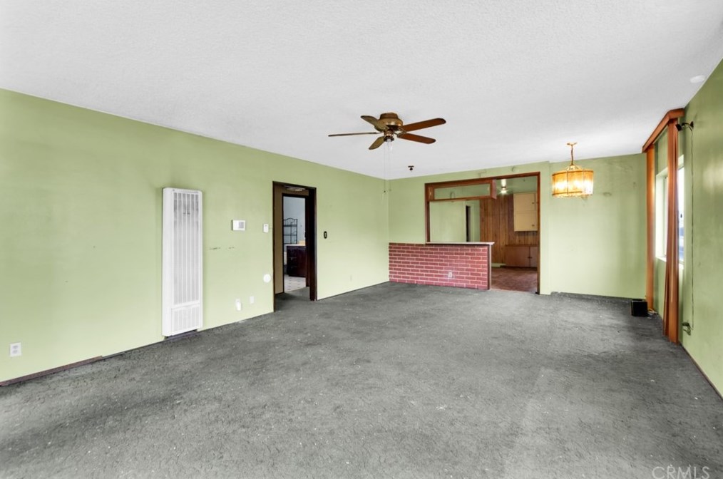 10606 Mckinley Ave, Los Angeles CA 90011-3144 exterior