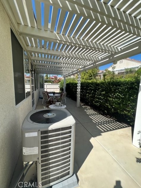 23794 Via Compadres, Murrieta CA 92562-5545 exterior