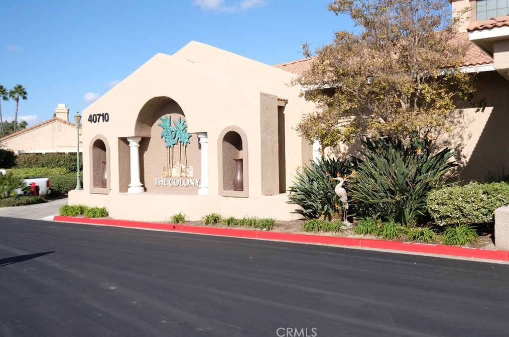 23794 Via Compadres, Murrieta CA 92562-5545 exterior