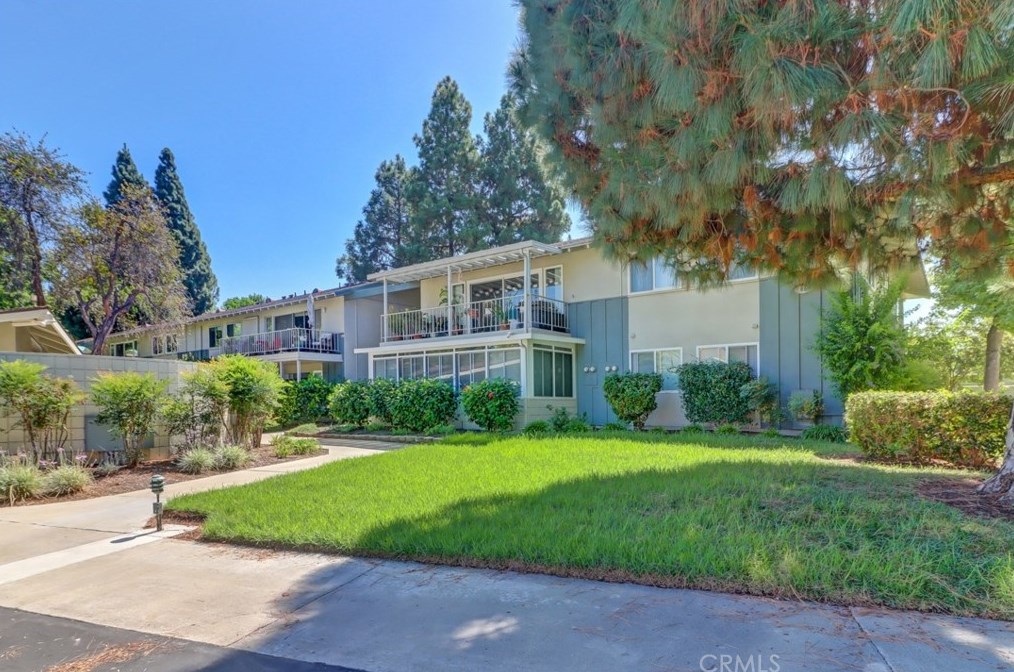 86 Calle Aragon, Laguna Beach CA  92637-3927 exterior