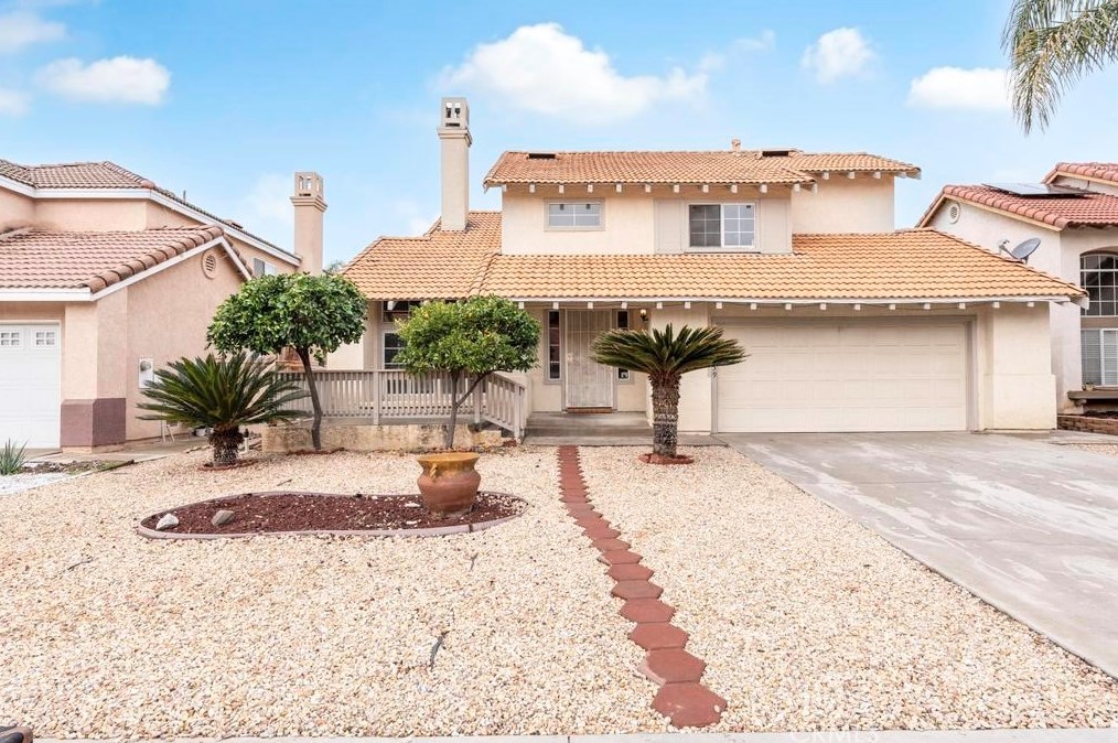 16839 Calle Pinata, Moreno Valley CA  92551-2116 exterior