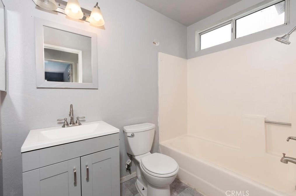 16839 Calle Pinata, Moreno Valley CA  92551-2116 exterior