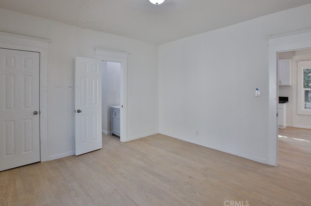 622 35th St, Los Angeles CA  90011-2429 exterior