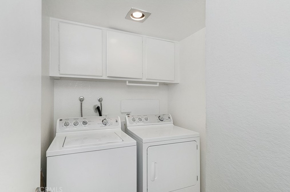 4852 Cabana Dr, Huntington Beach CA  92649-5410 exterior