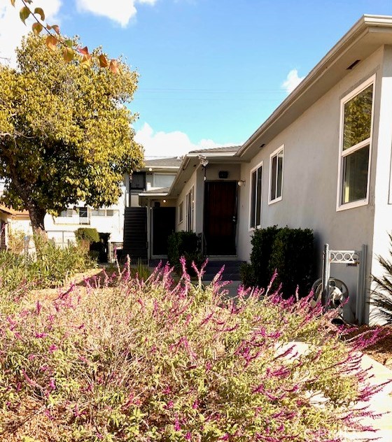 5407 Via Corona St, Los Angeles CA  90022-2201 exterior
