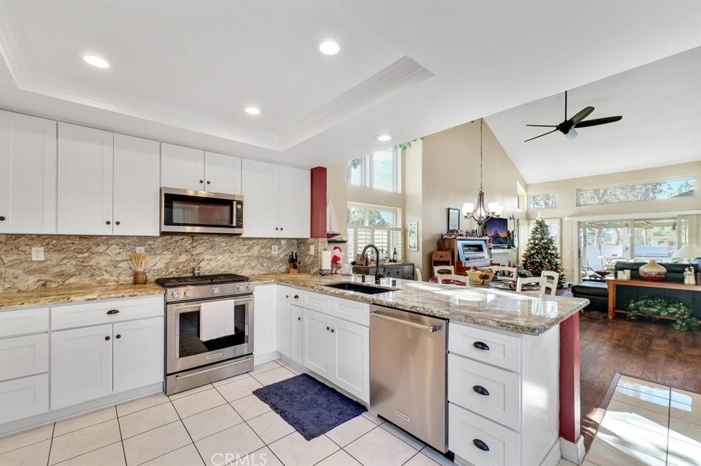 5395 Via De La Zorra, Yorba Linda CA  92887-3535 exterior