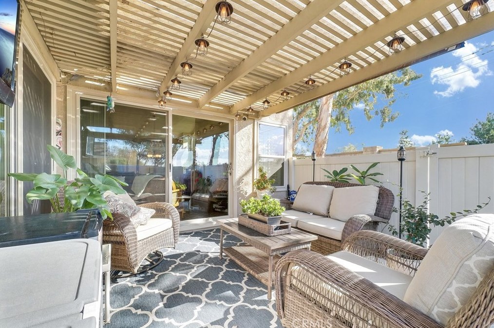 5395 Via De La Zorra, Yorba Linda CA  92887-3535 exterior