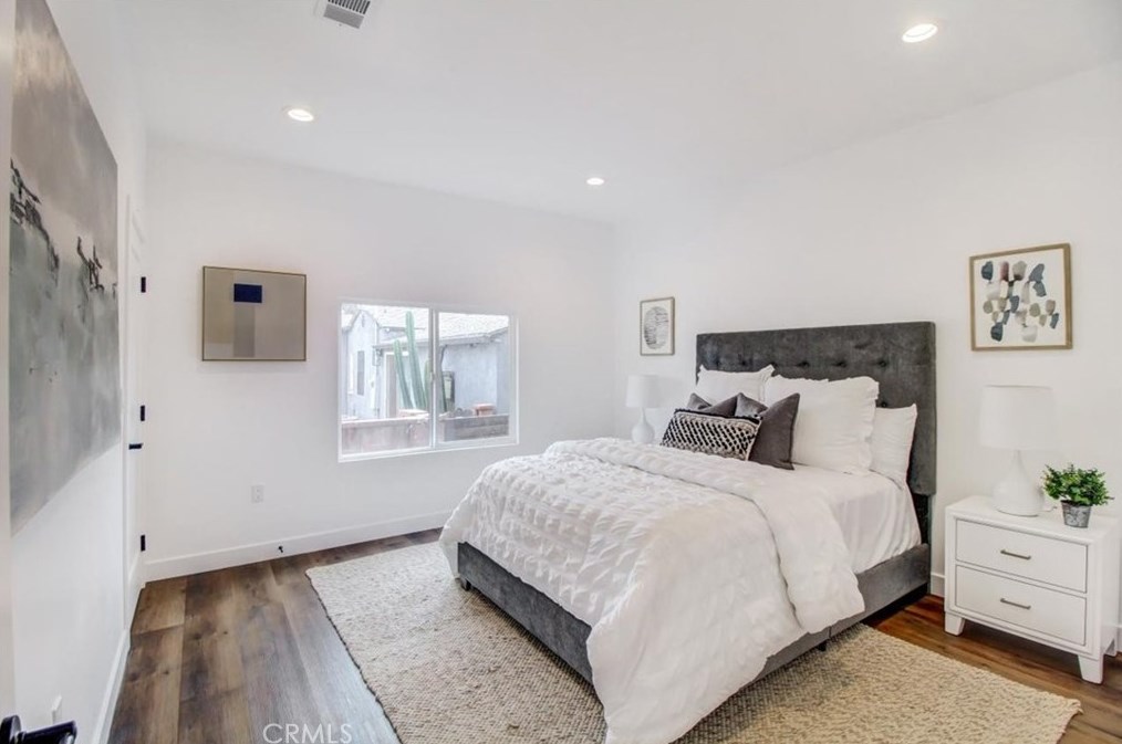 5348 Brynhurst Ave, Los Angeles CA  90043-1806 exterior