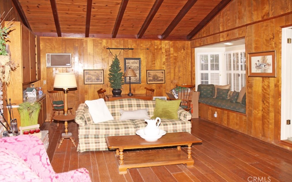 13861 Harper St, Westminster CA  92683-3323 exterior