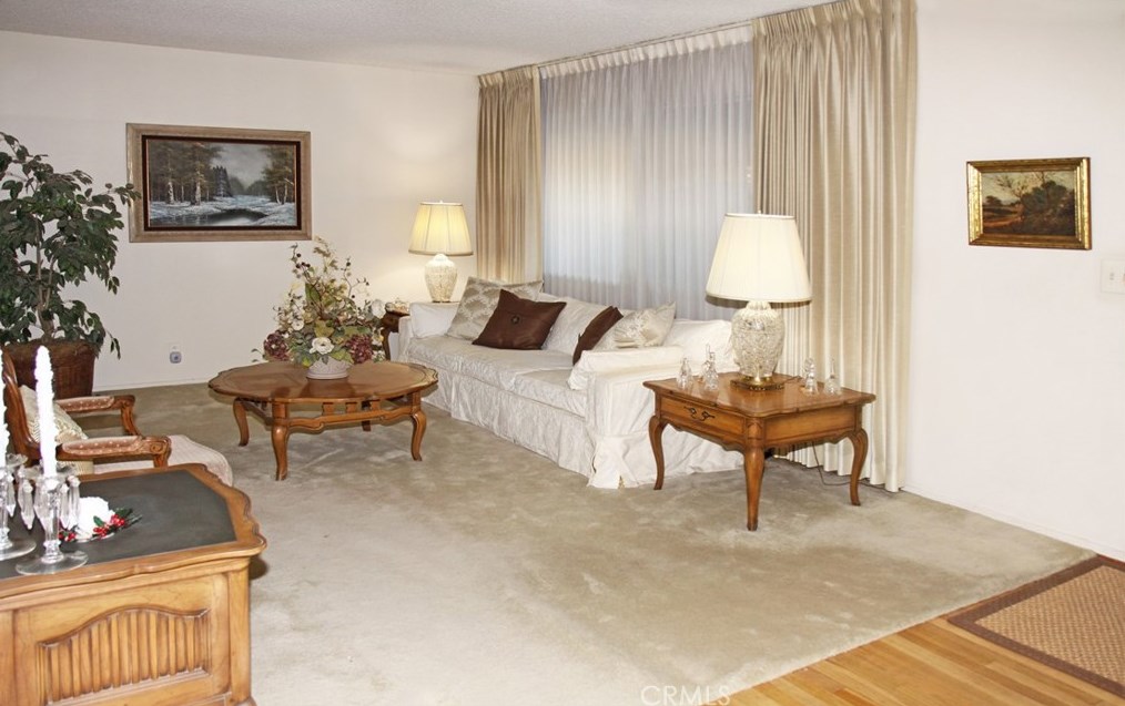 13861 Harper St, Westminster CA  92683-3323 exterior