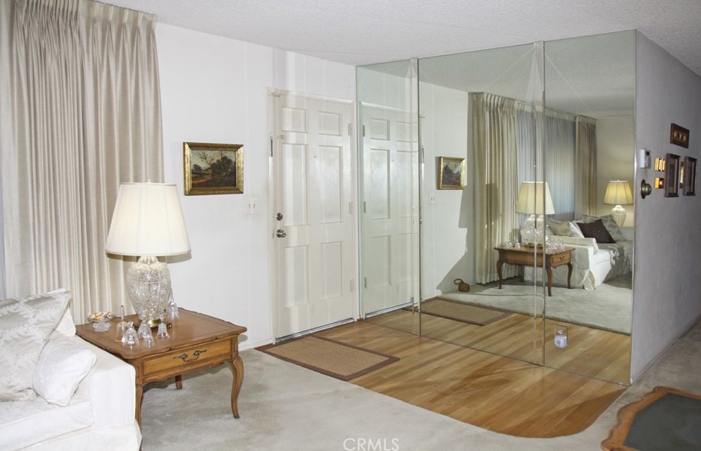 13861 Harper St, Westminster CA  92683-3323 exterior