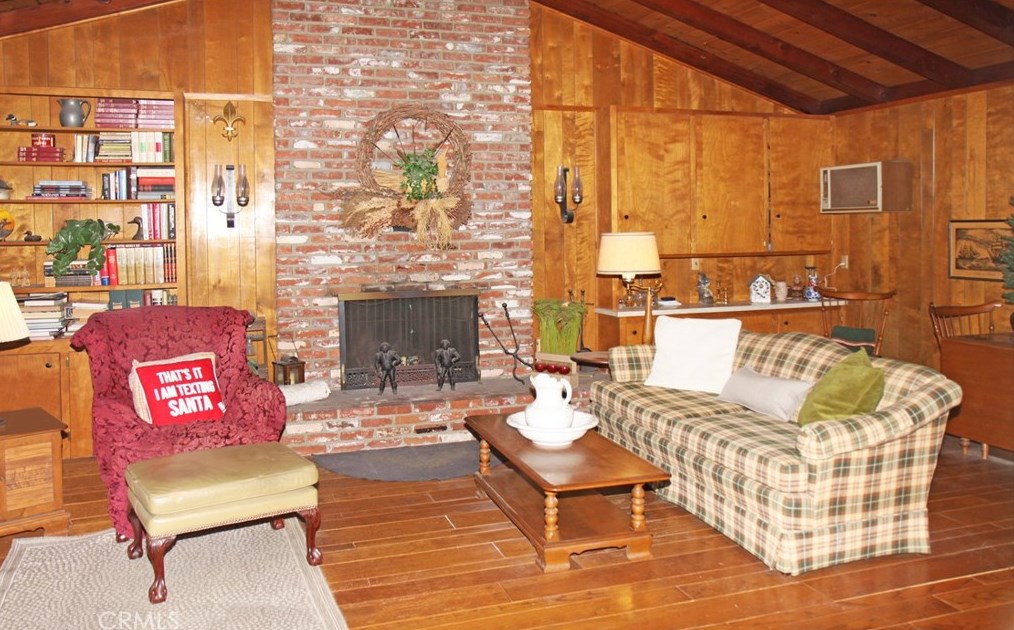 13861 Harper St, Westminster CA  92683-3323 exterior