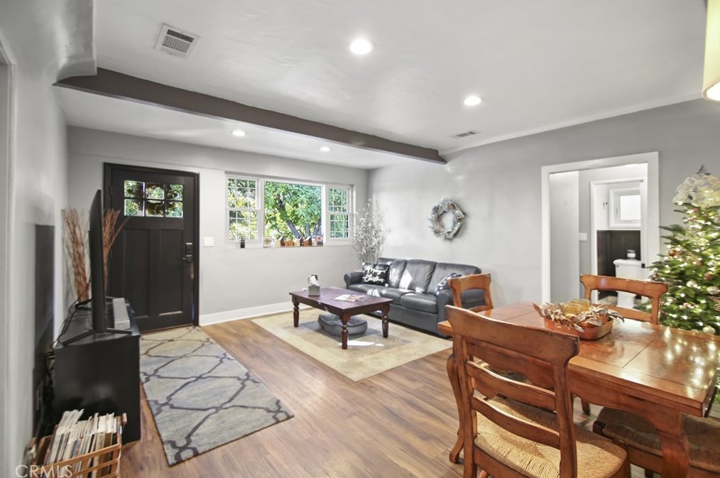 3961 Snow Dr, Los Angeles CA  90063-1246 exterior