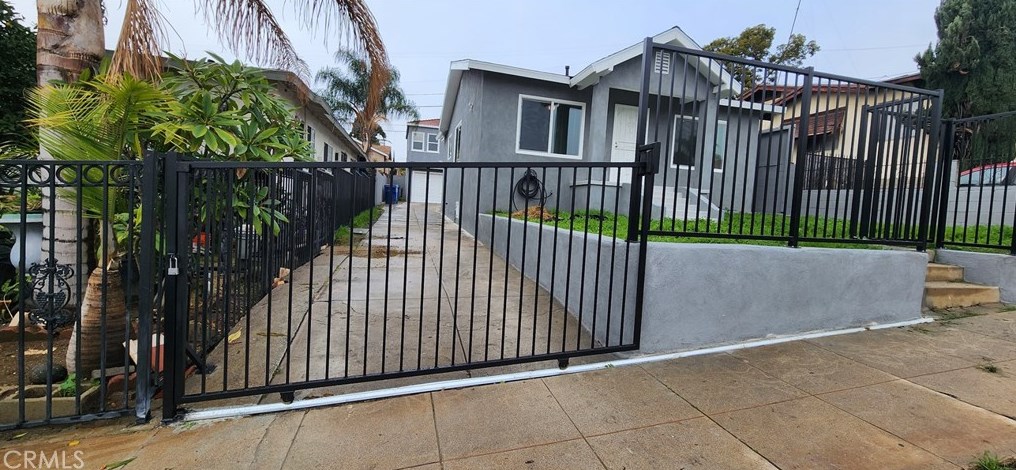 453 Bernal Ave, Los Angeles CA  90063-3168 exterior