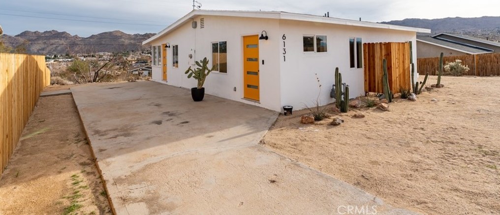 6131 Panorama St, Joshua Tree CA  92252-2120 exterior