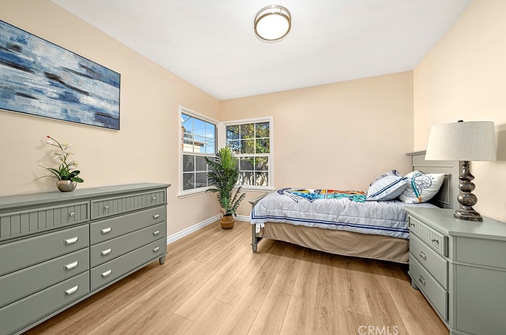 2566 Fidelia Ave, Los Angeles CA  90040-2307 exterior