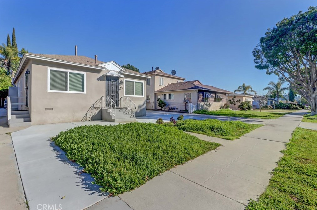 4426 Verdugo Rd, Los Angeles CA  90065-4829 exterior