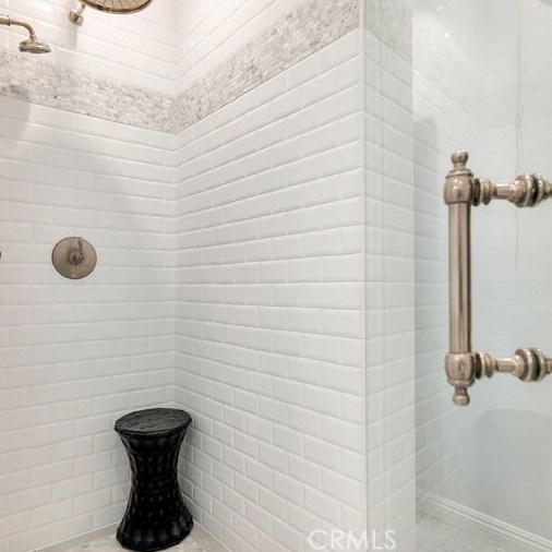 802 Rembrandt Dr, Laguna Beach CA  92651-3417 exterior