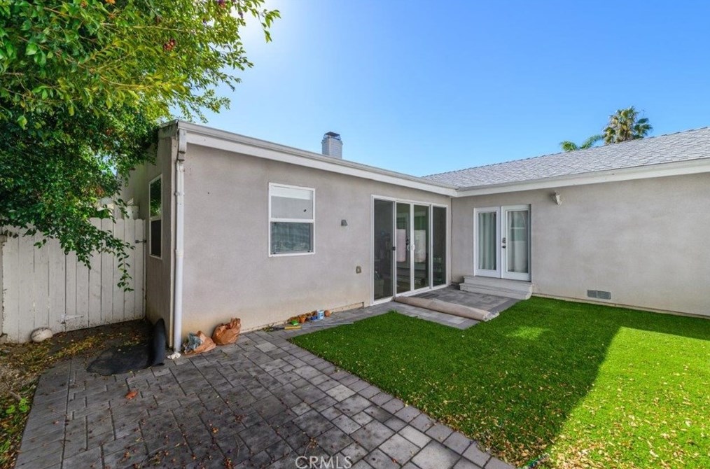 10575 Ayres Ave, Los Angeles CA  90064-3332 exterior