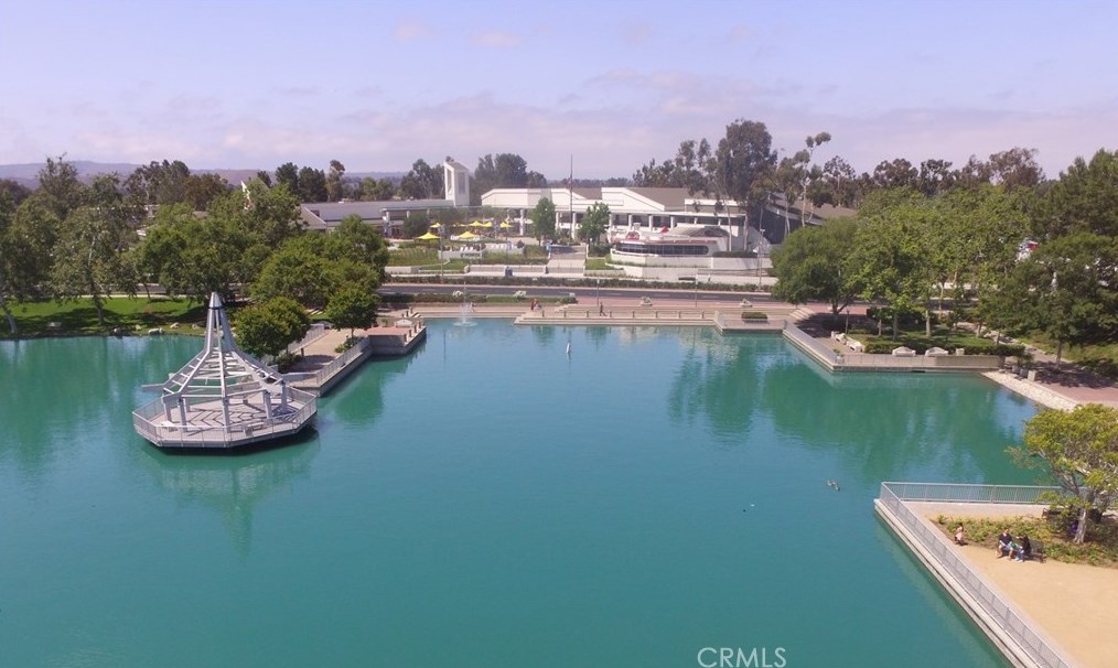 206 Greenmoor, Irvine CA  92614-7514 exterior