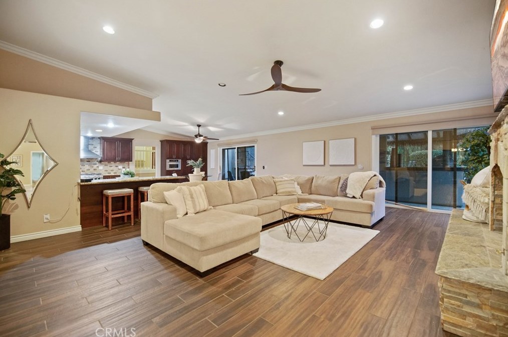408 Tumble Creek Ln, Fallbrook CA  92028-2543 exterior