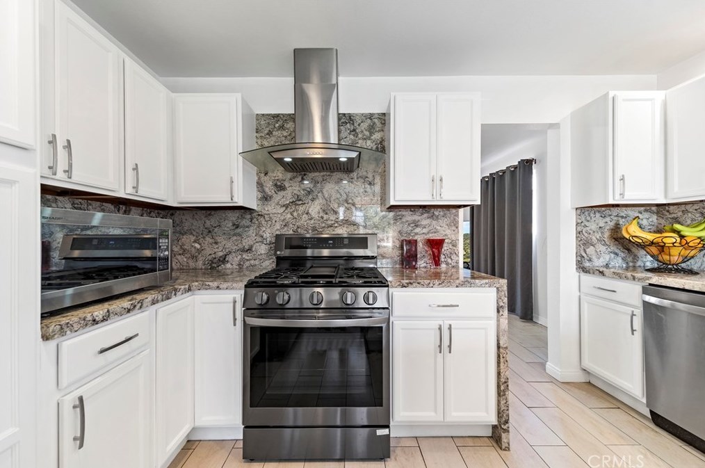 631 Rye Ave, La Habra CA  90631-6736 exterior