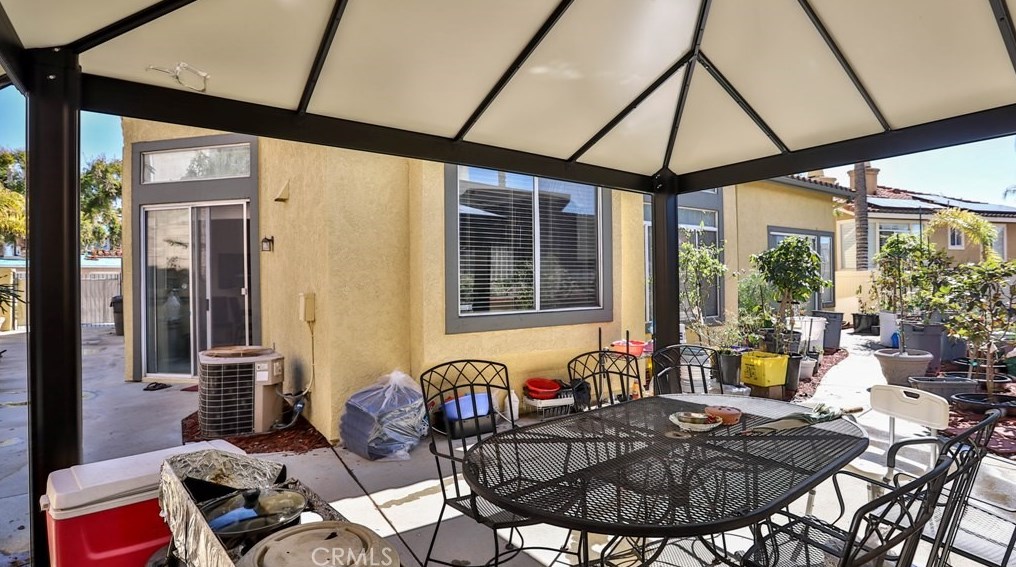 21620 Calle Monaco, Moreno Valley CA  92557-8540 exterior