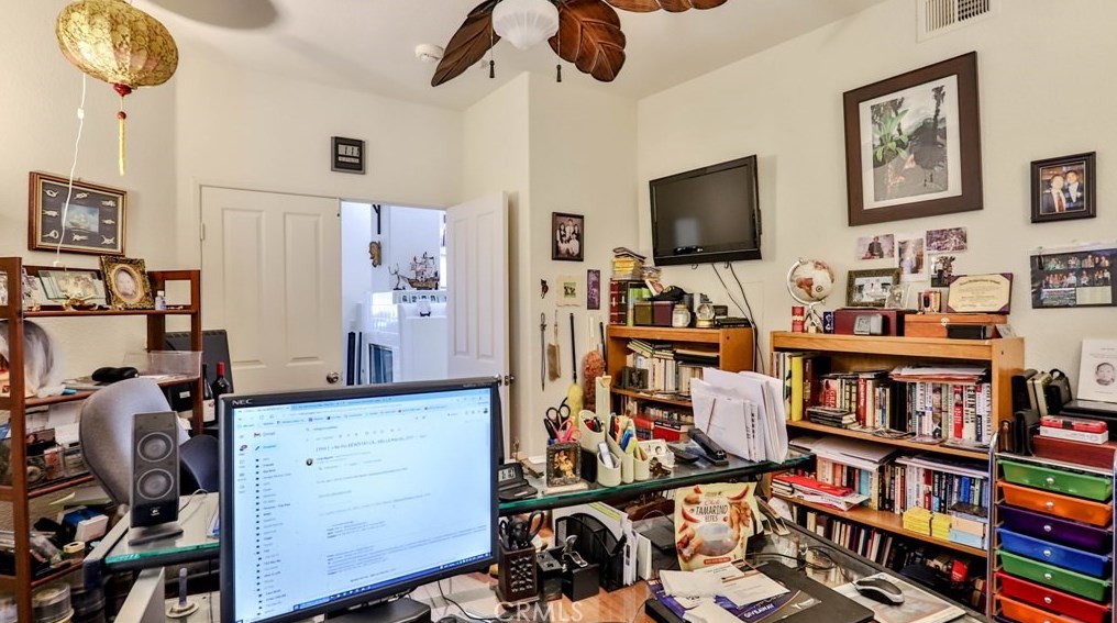 21620 Calle Monaco, Moreno Valley CA  92557-8540 exterior