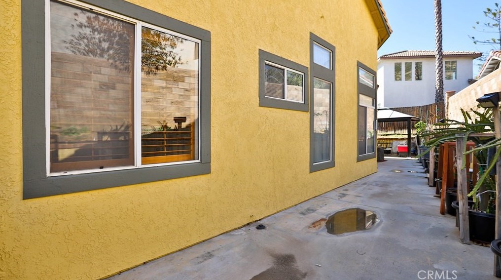 21620 Calle Monaco, Moreno Valley CA  92557-8540 exterior