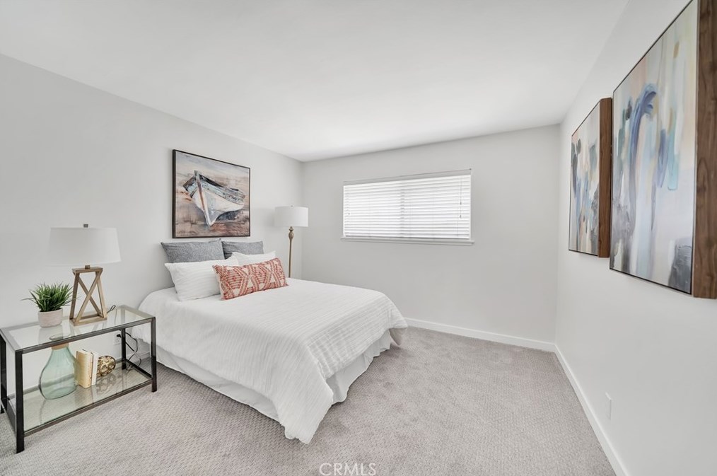 14385 Suffolk St, Westminster CA  92683-4850 exterior