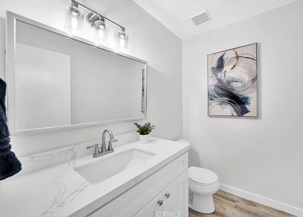 14385 Suffolk St, Westminster CA  92683-4850 exterior