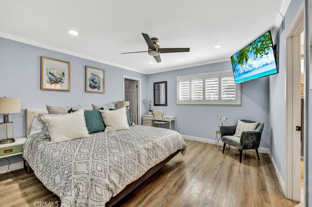 8681 Palos Verdes Ave, Westminster CA  92683-7259 exterior