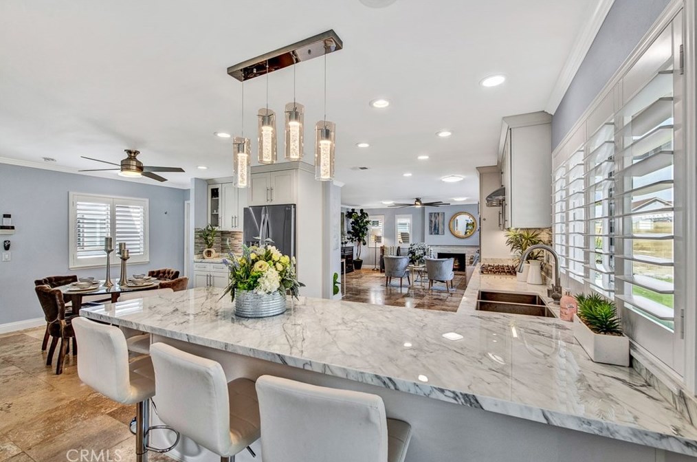 8681 Palos Verdes Ave, Westminster CA  92683-7259 exterior