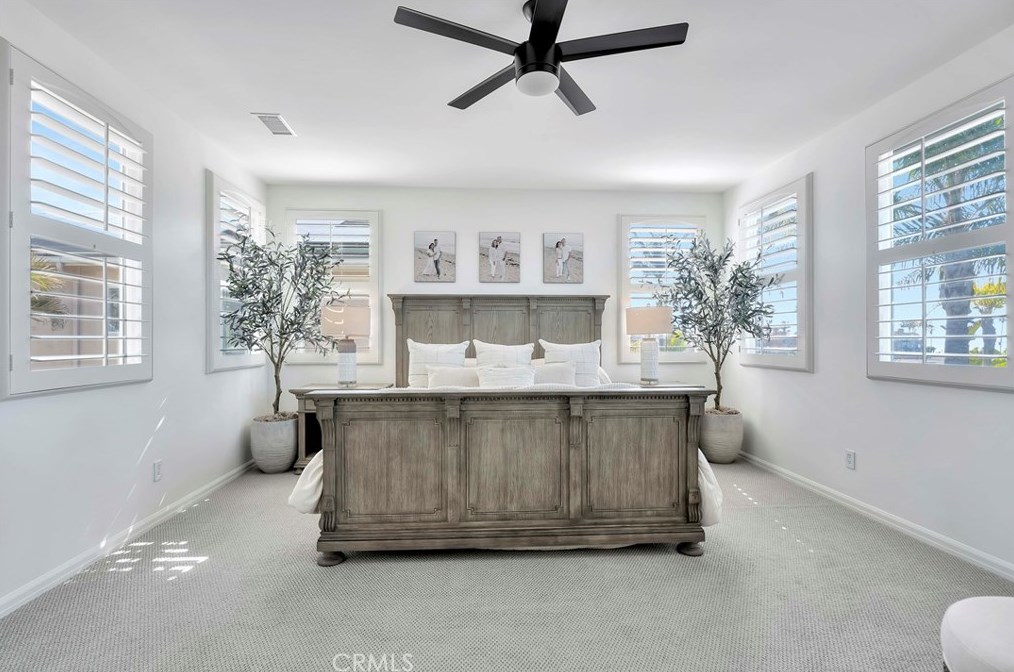 6602 Beachview Dr, Huntington Beach CA  92648-2666 exterior