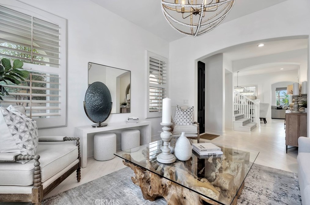 6602 Beachview Dr, Huntington Beach CA  92648-2666 exterior