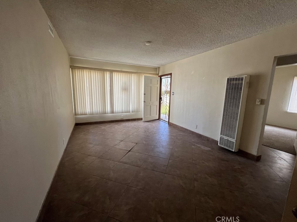 12158 Lakeland Rd, Norwalk CA  90650-1856 exterior