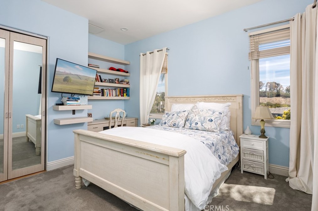 33 Gray Stone Way, Laguna Beach CA  92677-9330 exterior