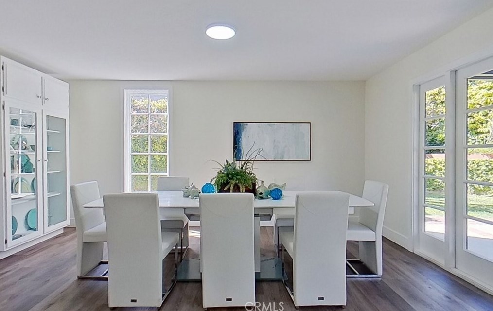 1886 Parkcrest Dr, Costa Mesa CA  92627-4532 exterior