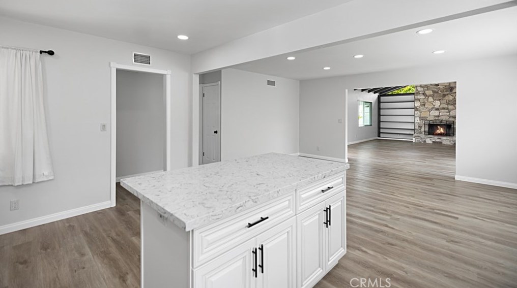 8521 Jennrich Ave, Westminster CA  92683-4614 exterior