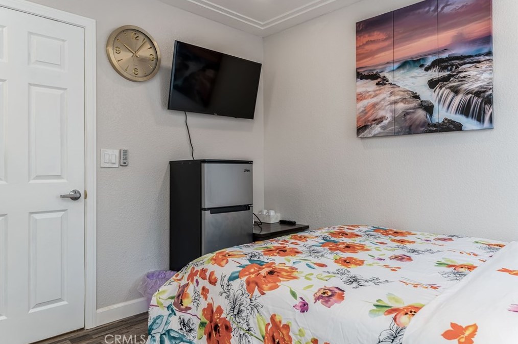 15401 Purdy St, Westminster CA  92683-6376 exterior