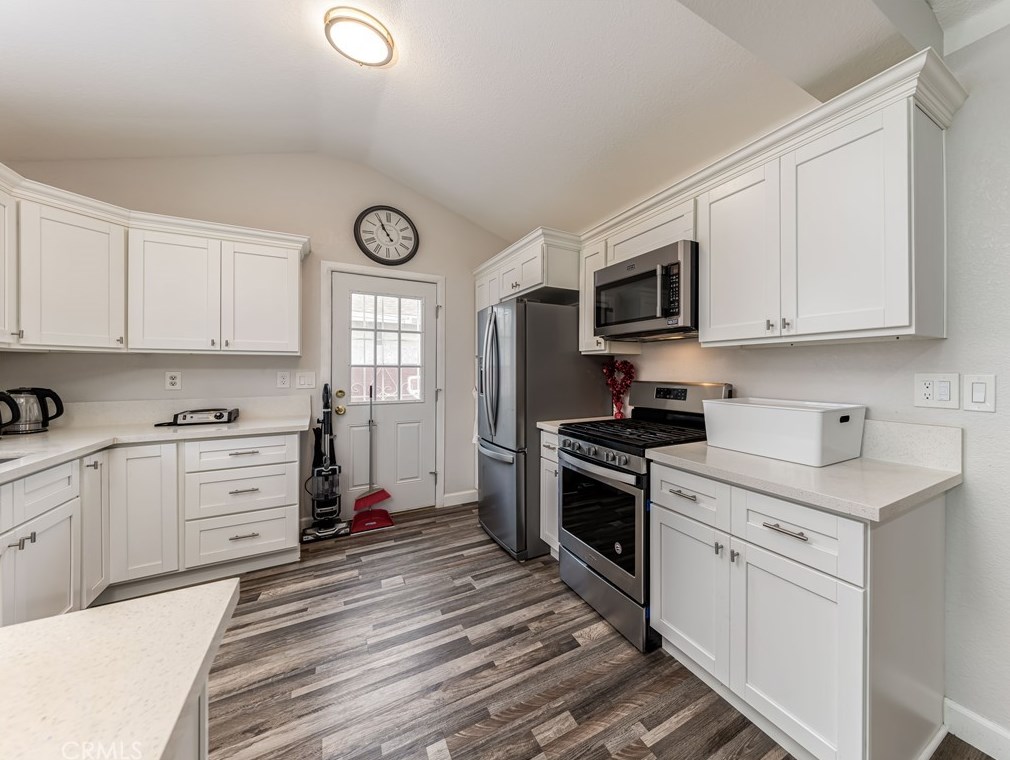 15401 Purdy St, Westminster CA  92683-6376 exterior