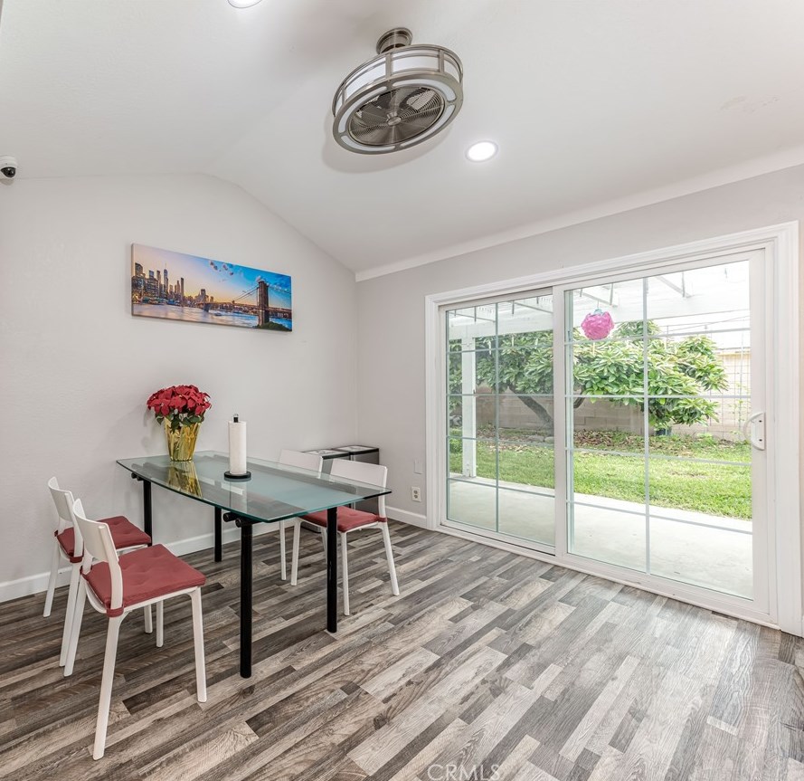 15401 Purdy St, Westminster CA  92683-6376 exterior