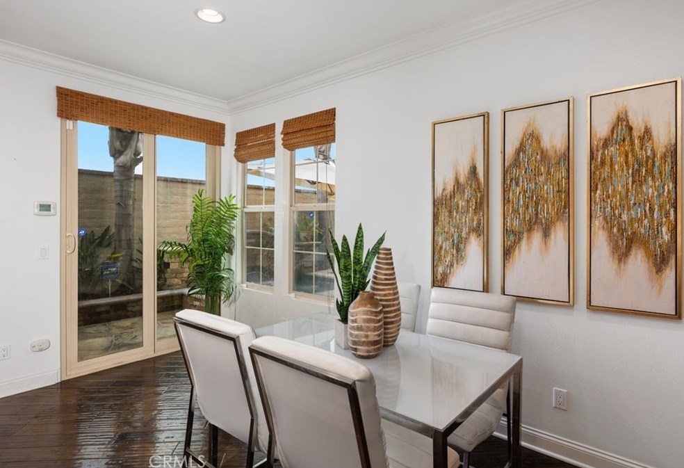 8478 Hibiscus Cir, Huntington Beach CA  92646-6800 exterior