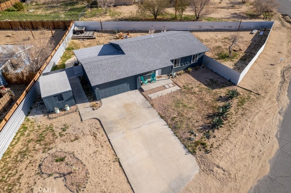 61457 Division St, Joshua Tree CA  92252-2415 exterior