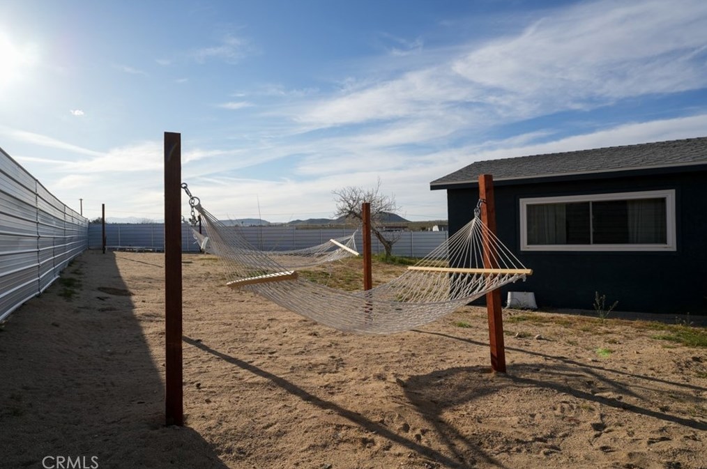 61457 Division St, Joshua Tree CA  92252-2415 exterior