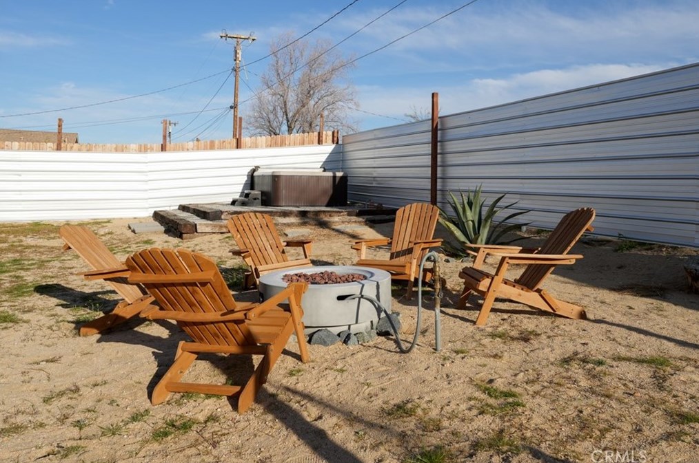 61457 Division St, Joshua Tree CA  92252-2415 exterior