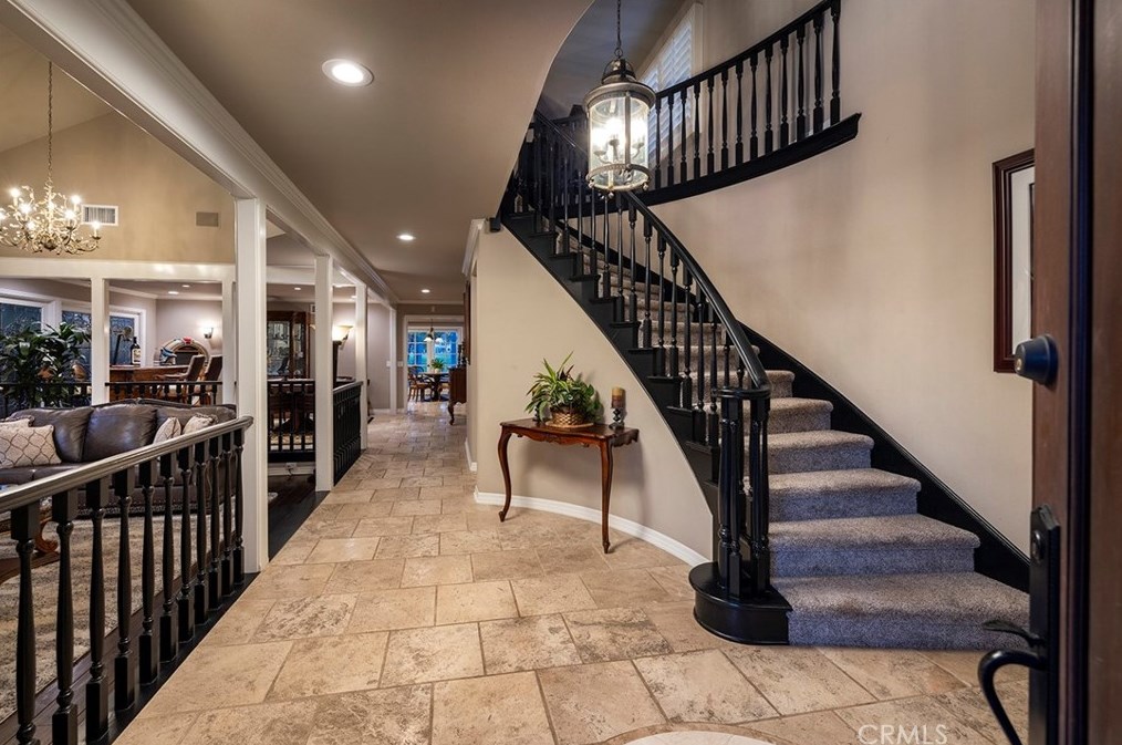 19372 Woodlands Dr, Huntington Beach CA  92648-5541 exterior