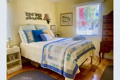 203 Amethyst Avenue, Newport Beach, CA 92662 - Photo 9
